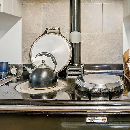 4 Bed In Holmrook Oc-sz158