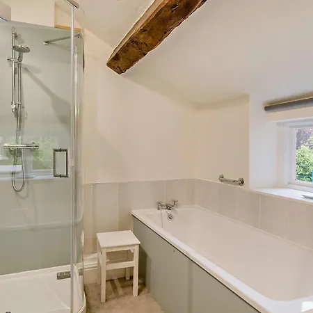 4 Bed In Holmrook Oc-sz158 *